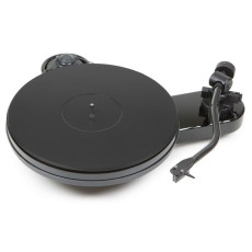 Gramofony / GRAMO / Pro-Ject:RPM 3 Carbon+2M Silver / Piano Black