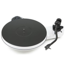 Gramofony / GRAMO / Pro-Ject:RPM 3 Carbon+2M Silver / White