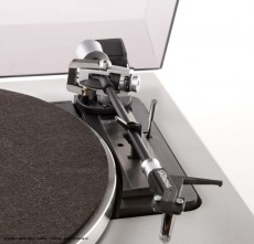 Gramofony / GRAMO / Gramofon Thorens TD 190-2 / Ortofon OM 10