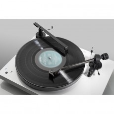Gramofony / GRAMO / Ramnko s istcm kartkem Pro-Ject Sweep It E / Black