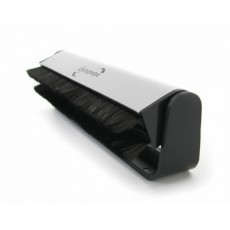 Gramofony / GRAMO / Kart��ek karbonov� �ist�c� / Dynavox Carbon Fiber Brush