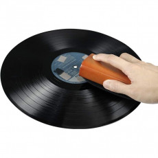 Gramofony / GRAMO / �ist�c� set pro gramofon a vinyly / Lenco TTA-5IN1