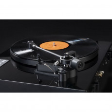 Gramofony / GRAMO / Gramofon Dual CS 618Q+Ortofon 2M Bronze / Piano Black