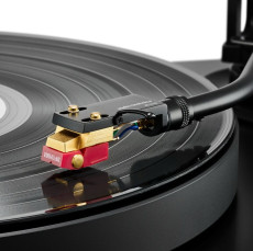 Gramofony / GRAMO / Gramofonov� p�enoska / Audio-Technica AT-VM740xML