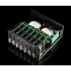 HIFI / HIFI / V�konov� 11-kan�lov� zesilova� Musical Fidel.M6x250.11