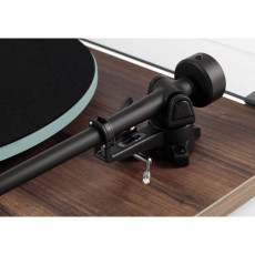 Gramofony / GRAMO / Gramofon Rega Planar 2 / Walnut