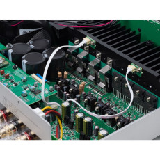 HIFI / HIFI / Integrovan� zesilova� / Streamer JBL SA750