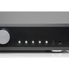 HIFI / HIFI / Integrovan� zesilova�:Musical Fidelity B1xi+Wiim mini