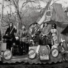 CD / Raconteurs / Consolers Of The Lonely
