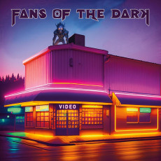 CD / Fans Of The Dark / Video
