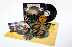 LP/CD / Radio Moscow / New Beginnings / Vinyl / LP+CD