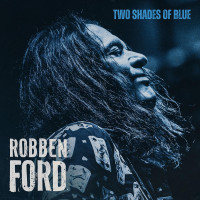 CDFord Robben / Two Shades Of Blue