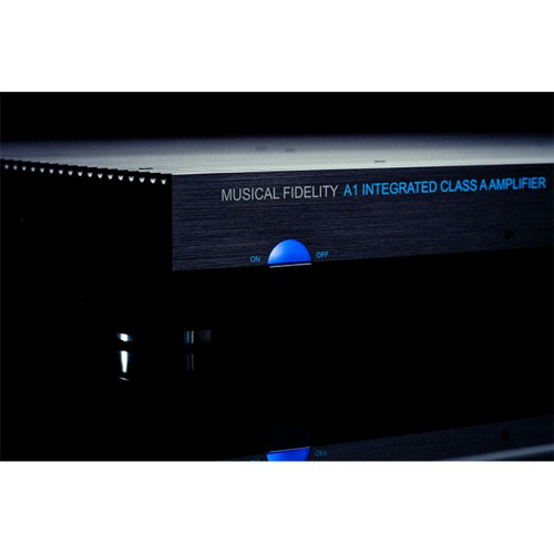 HIFI / HIFI / Integrovan� zesilova�:Musical Fidelity A1 / T��da A / Black