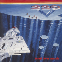 CDTwo Hundred Twenty Volt / Mind Over Muscle