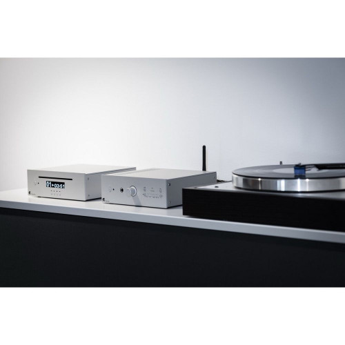 HIFI / HIFI / Integrovan� zesilova�:Pro-Ject MAIA DS3 / Silver
