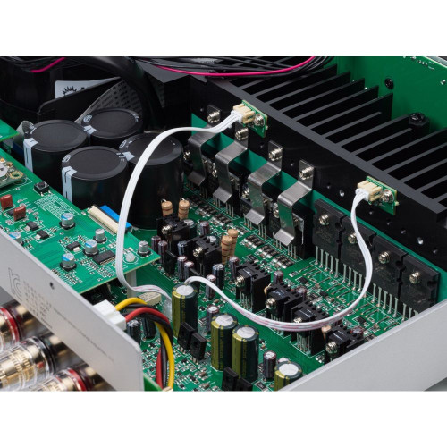 HIFI / HIFI / Integrovan� zesilova� / Streamer JBL SA750