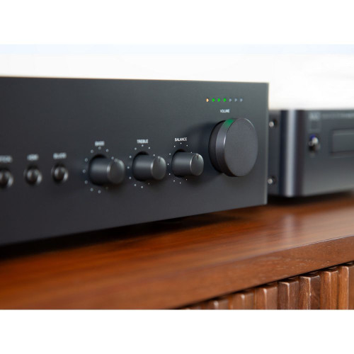 HIFI / HIFI / Integrovan� zesilova� NAD C 359S