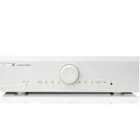 HIFIHIFI / P�edzesilova�:Musical Fidelity M6s PRE / Silver